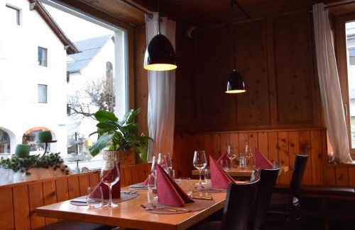 Ilanz Hotel | Hotel Rätia