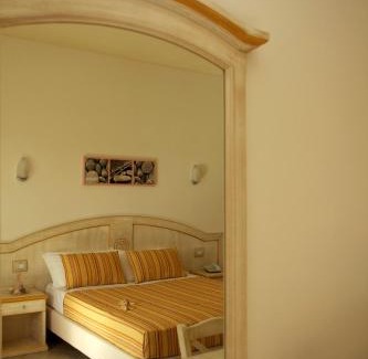 Putzu Idu Hotel | Hotel Raffael PHG