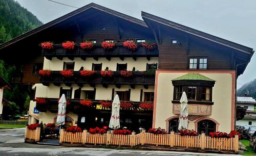 Sankt Leonhard im Pitztal Hotel | Hotel Restaurant Liesele Sonne