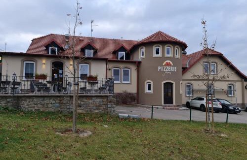 Novy Saldorf-Sedlesovice Hotel | Hotel & Restaurace Pizzerie Jasany