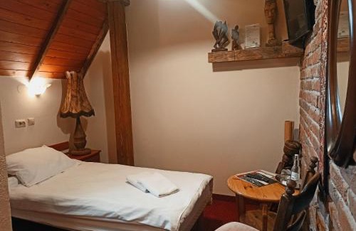 Rymanow-Zdroj Bed & Breakfast | Hotel Restauracja Jaś Wędrowniczek