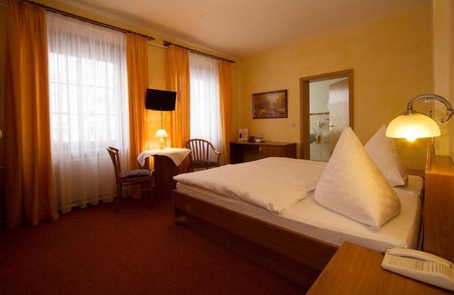 Kallinchen Hotel | Hotel-Restaurant Alter Krug Kallinchen