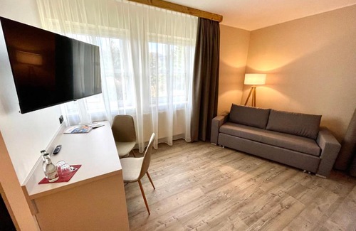 Saalfeld-Saale Hotel | Hotel & Restaurant Bergfried