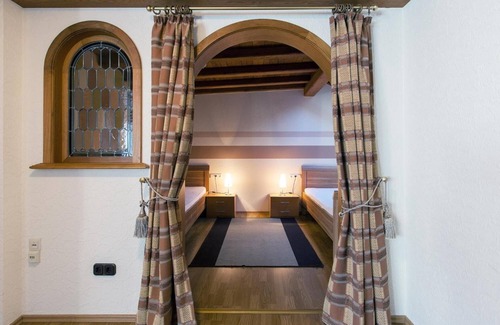 Kestert Hotel | Hotel & Restaurant Krone