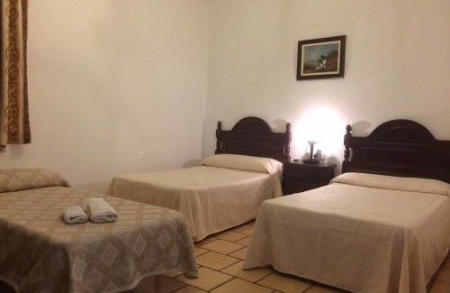 Almuradiel Hotel | Hotel-Restaurante Venta Tomas