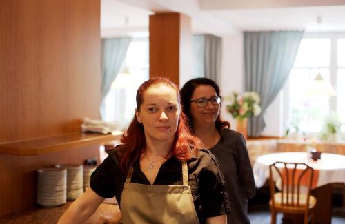 Schmolln Hotel | Hotel Reussischer Hof