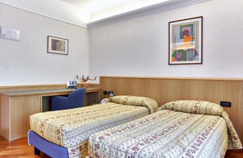 Costa Valle Imagna Hotel | Hotel Ristorante Costa