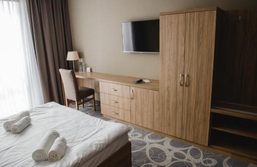 Wabrzezno Hotel | Hotel Rondo