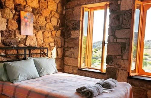 Ayvacik Apartment | Hotel Room Close to Assos Ancient City in Ayvacik