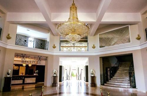 Nieborow Hotel | Hotel Rozdroże Nieborów