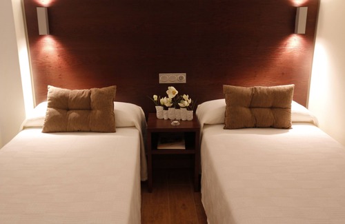Jerez de los Caballeros Hotel | Hotel Rural Arroyo La Plata by Bossh Hotels