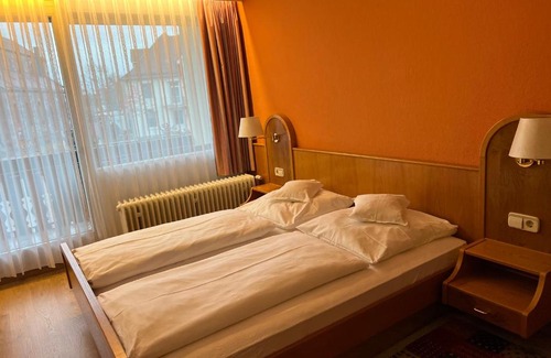 Hugelsheim Hotel | Hotel Schwan