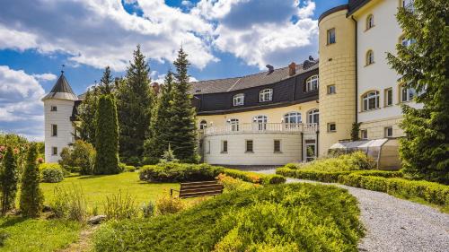 Senohraby Hotel | Hotel SEN