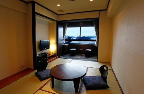 Hinagu Onsen Hotel | Hotel Shosenkaku Romankan
