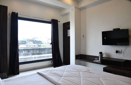 Abu Road Hotel | Hotel Shreeji Palace