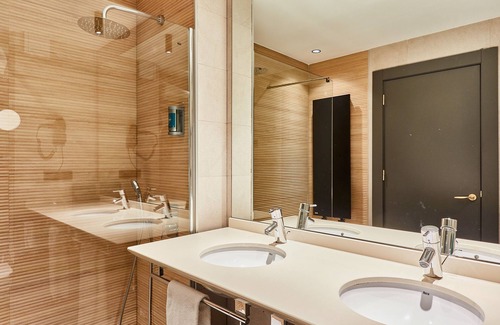 Distrito Sur Hotel | Hotel Silken Ciudad Gijon