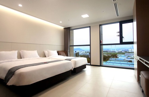 Gwanpyeong-dong Hotel | Hotel Skypark Daejeon 1