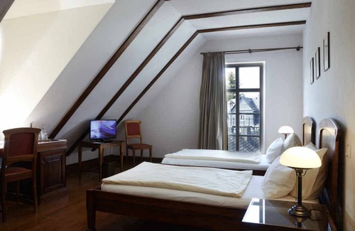 Burbach Hotel | Hotel Snorrenburg