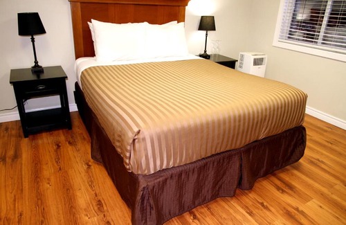 Downtown Squamish Hotel | Hotel Squamish