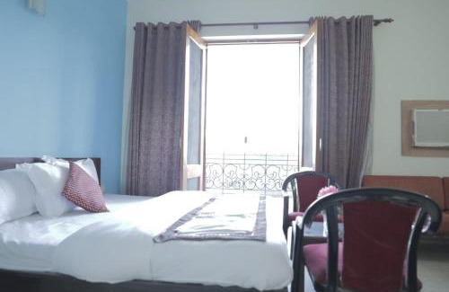 Jasola Hotel | Hotel Stay 49 - Near Apollo Hospital