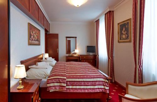 Myjava Hotel | Hotel Stefanik