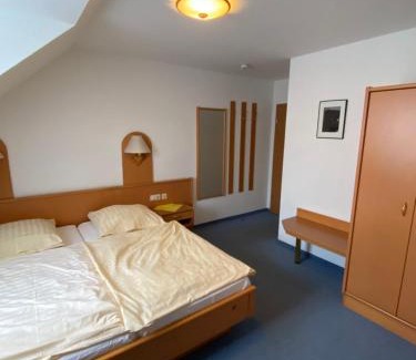 Postbauer-Heng Hotel | Hotel Stiegler