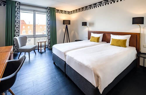 Zeist Hotel | Hotel Theater Figi