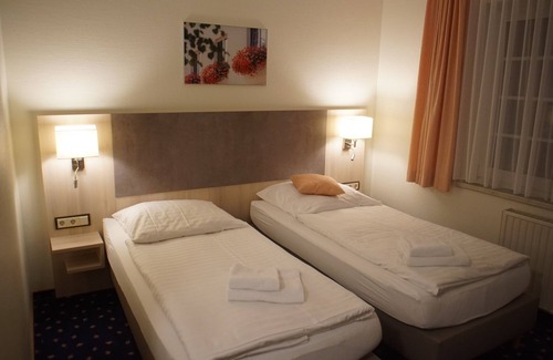 Kolzenburg Hotel | Hotel und Gasthaus zum Eichenkranz