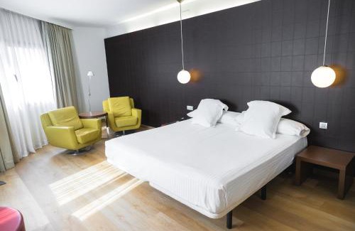 Valdepenas Hotel | Hotel Veracruz Plaza & Spa