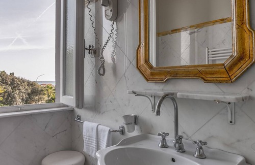 Ronchi Hotel | Hotel Villa Maremonti