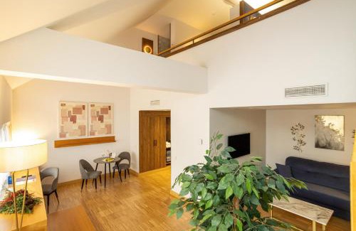 Villaviciosa de Odon Hotel | Hotel Villa Odon