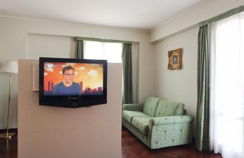 Folignano Hotel | Hotel Villa Pigna