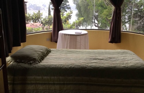 Santiago Atitlan Hotel | Hotel Vista Dorada Hacia Dios