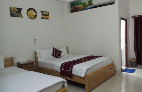 Luc Ngan Hotel | Hotel