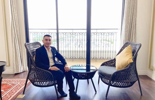 Luc Ngan Hotel | Hotel
