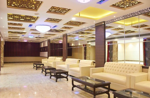 Pashim Vihar Hotel | Hotel Waterfall