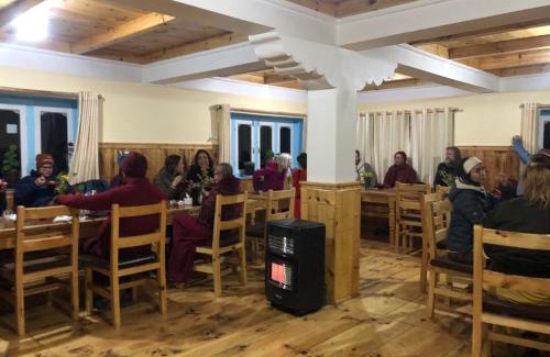 Namche Bazaar House | Hotel Waterfall
