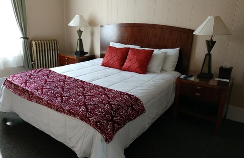 Honesdale Hotel | Hotel Wayne