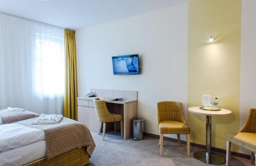 Szklarska Poreba Hotel | Hotel Willa Odkrywców