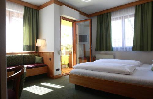 Altheim Hotel | HOTEL ZILLNERs EINKEHR *