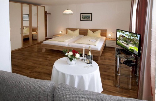 Windorf Hotel | Hotel zum Goldenen Anker
