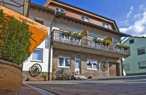 Ronneburg Hotel | Hotel Zur Krone