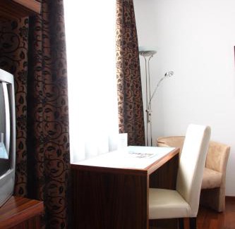 Kandel Hotel | Hotel zur Pfalz