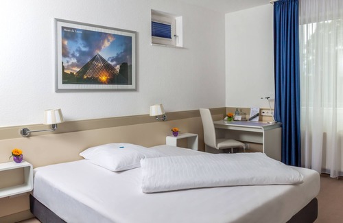 Meckenheim Hotel | Hotel ZweiLinden