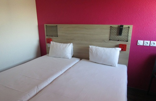 Igny Hotel | hotelF1 Igny Massy TGV