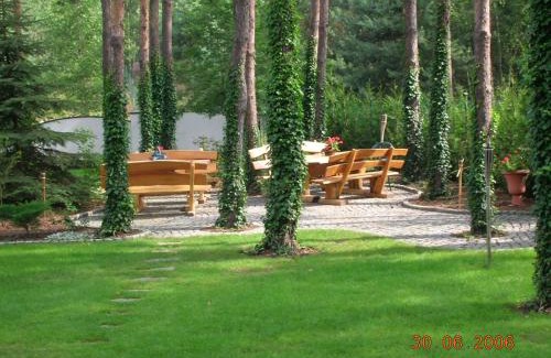 Drzonkow House | Hotelik Gościniec Pod Sosnami Drzonków