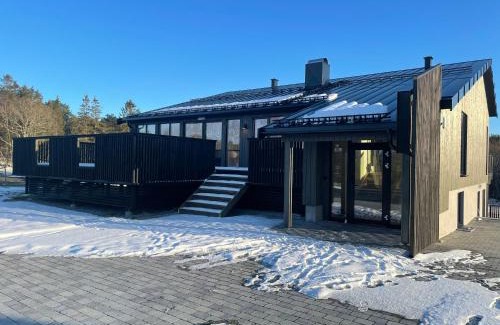 Naeroy Hotel | Hotell Skolestua