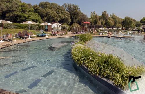 Le Rocchette Hotel | HOTIDAY Lodge Castiglione