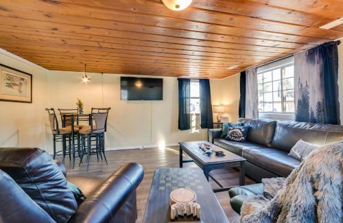 Houghton Lake House | Houghton Lake Cottage - Central Location!
