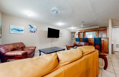 Lilburn House | Hound Lair